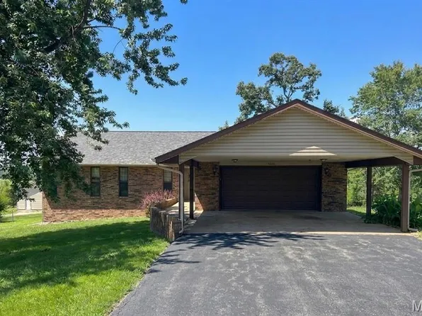 13216 Christopher Dr, Rolla, MO 65401