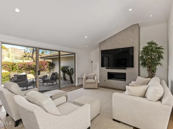 5635 E LINCOLN Drive #54, Paradise Valley, AZ 85253