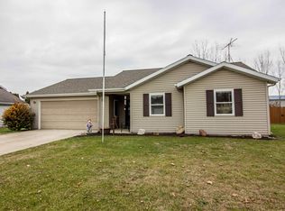 602 Follett Ln, Fremont, IN 46737
