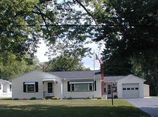 1400 Howard Rd, Rochester, NY 14624