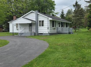 10 Park Ave, Dolgeville, NY 13329