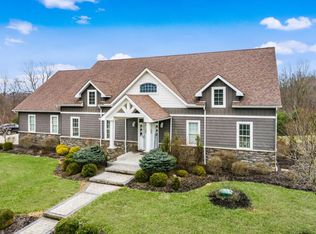 5678 Goss Rd, Sugar Grove, OH 43155