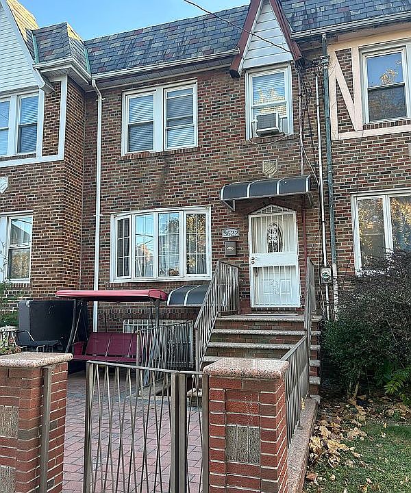1st image of 3622 Avenue