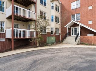 22481 Center Ridge Rd APT 101, Rocky River, OH