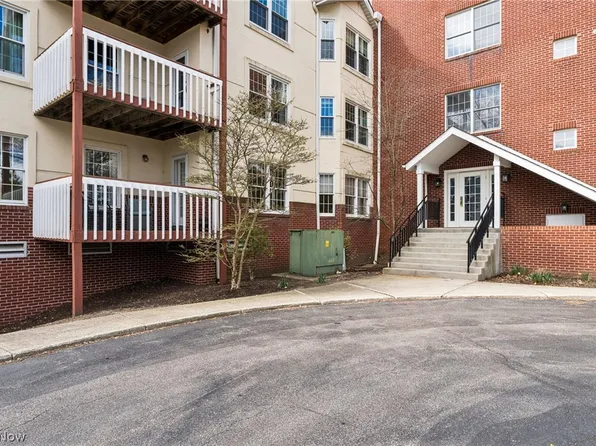 22481 Center Ridge Rd APT 101, Rocky River, OH 44116