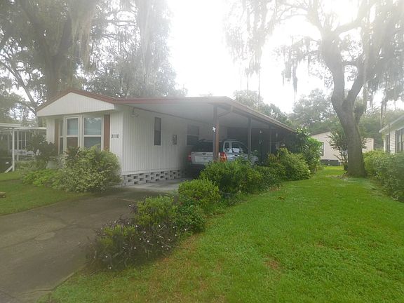 2nd image of 3800 Oakcrest Ln