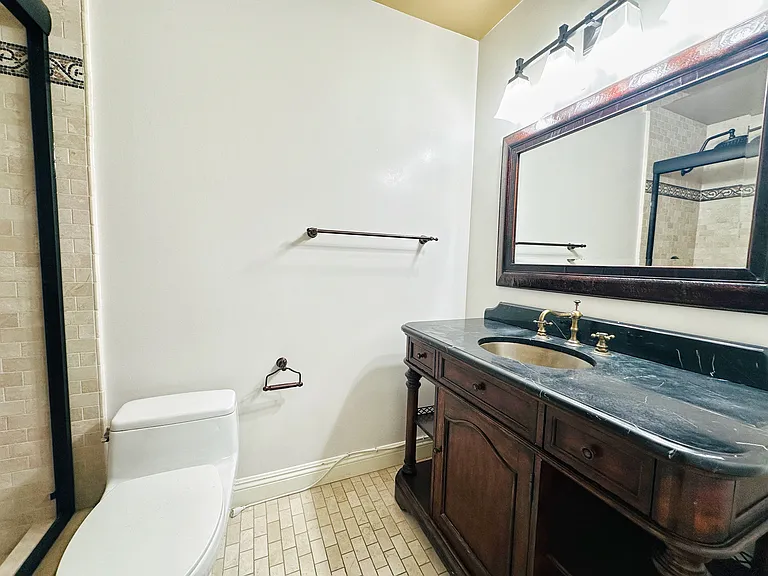 19190 Palm Vis — Photo 20