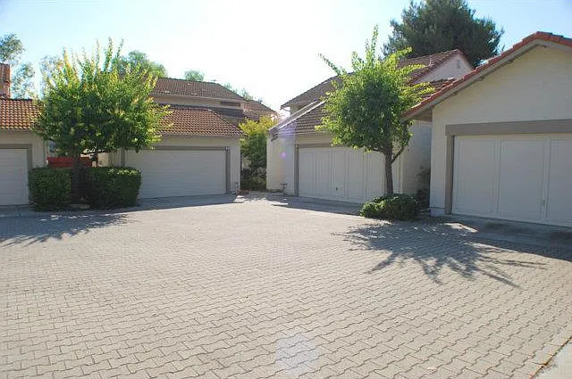 3 bed, 1780 sqft, $5,000 — Photo 3
