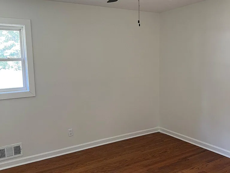 4454 Roberta Cir — Photo 14