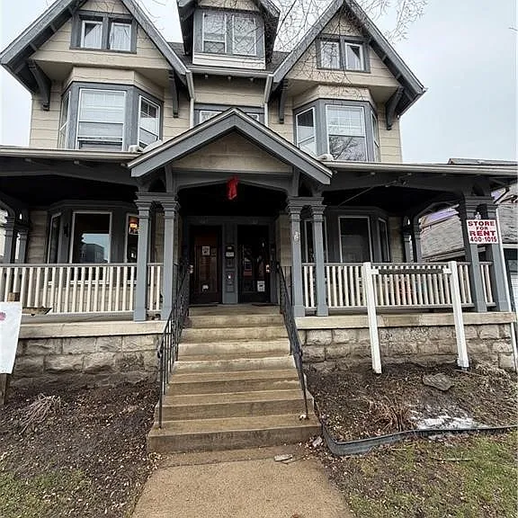 1005 Elmwood Ave #3 — Photo 1