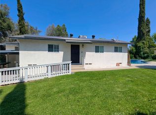828 W Avenue L, Calimesa, CA 92320