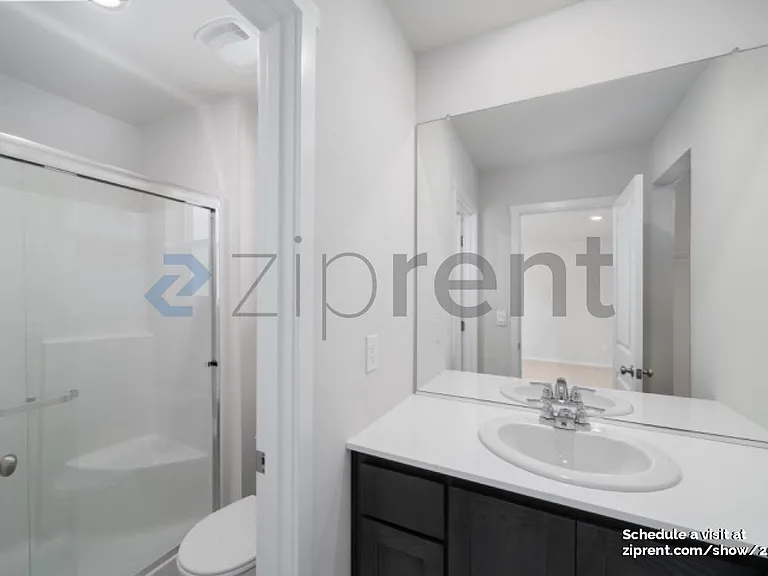 17508 NW 9th Ave — Photo 7