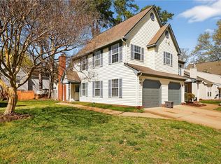 104 White Ridge Ln, Yorktown, VA 23693