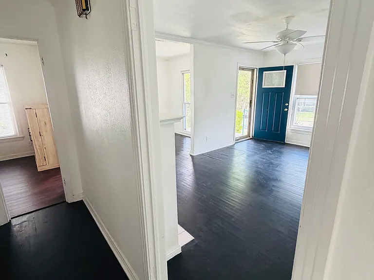 5912 Belgrade Ave — Photo 13