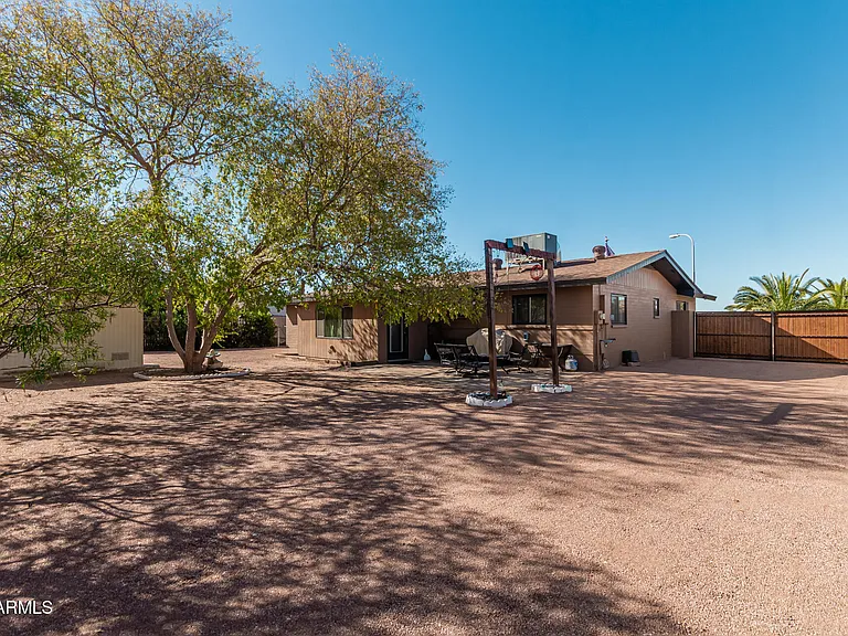 849 N 67th Pl — Photo 31