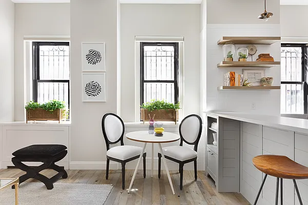 Sold by Compass | media 2