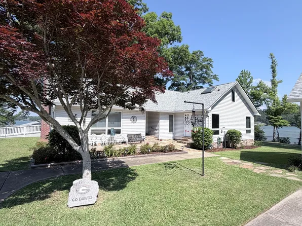 9489 Lee Road 379, Valley, AL 36854