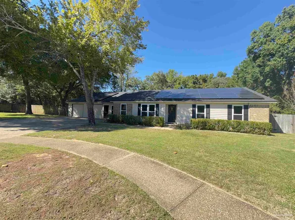 7463 Baywoods Ln, Pensacola, FL 32504