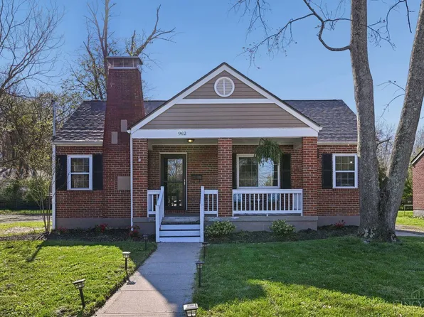 962 Helen St, Milford, OH 45150