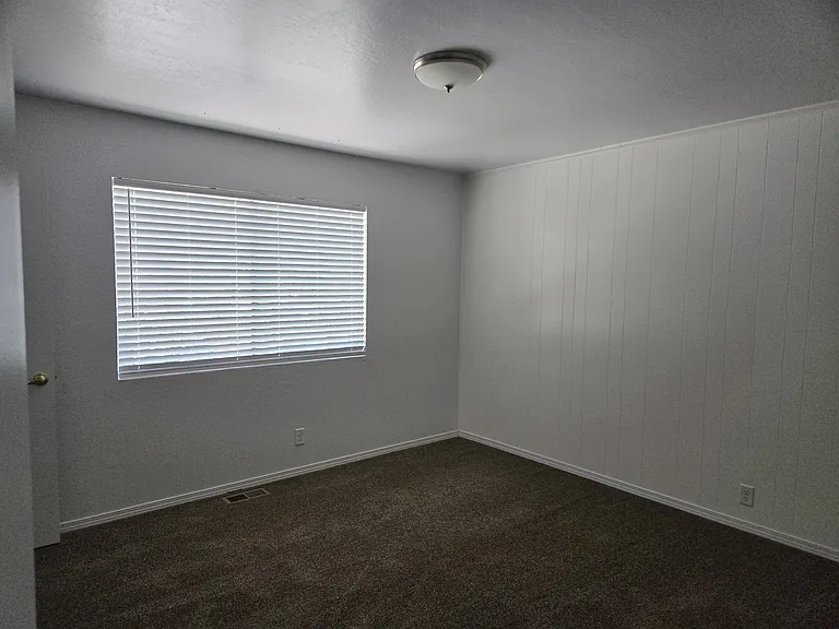 2707 N Ellen St — Photo 12