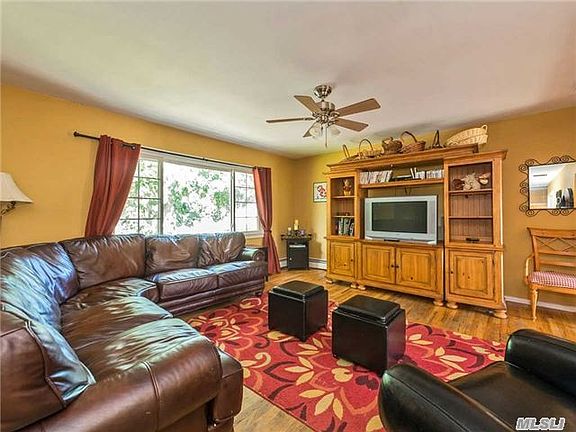 2nd image of 314 2nd St