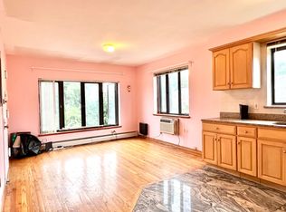 165-14 Crocheron Ave FLOOR 3, Flushing, NY 11358