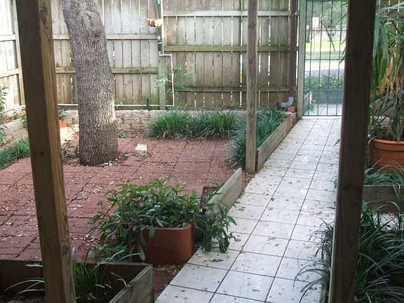 3rd image of 6504 Columbia Oaks Ct #B