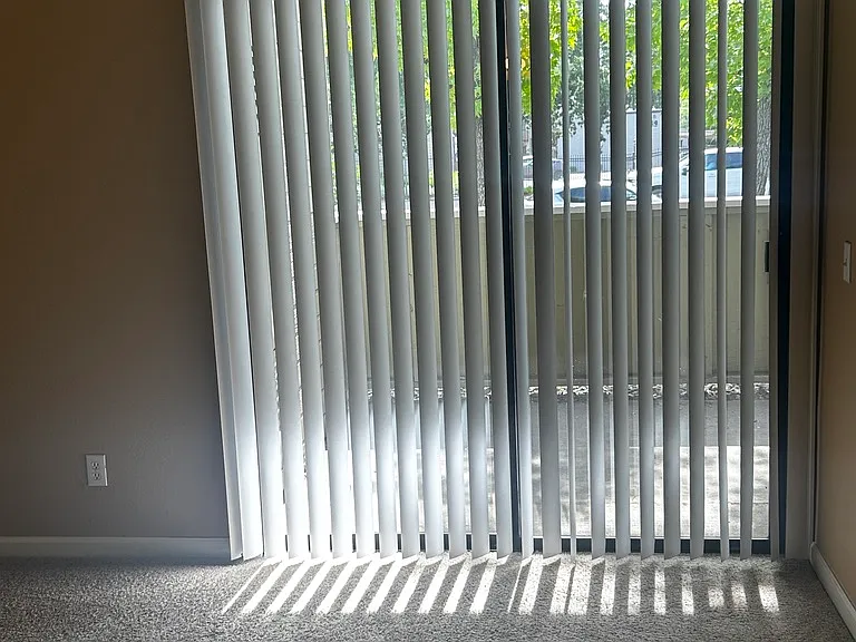 Summer Place Apartments — Photo 36
