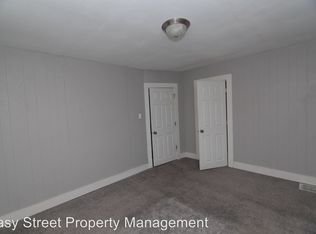 1015 Arlington Ct, Davenport, IA 52803