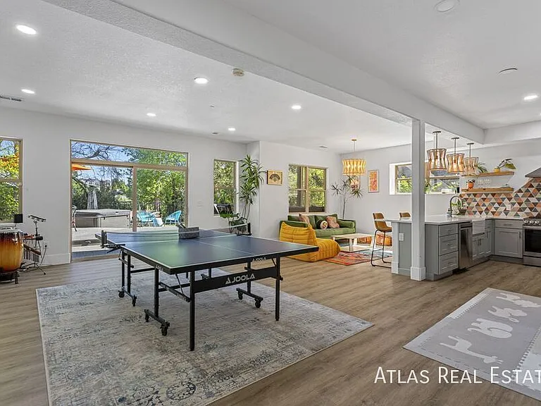 3489 W 62nd Ave — Photo 32