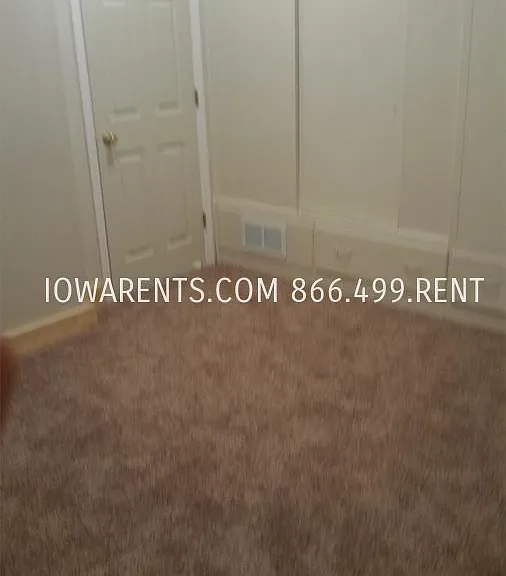 502 E Coolbaugh St #5 — Photo 3