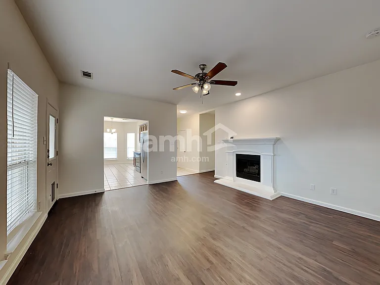73 N Highland Dr — Photo 7