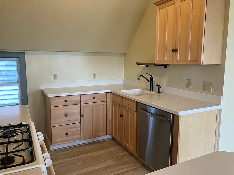 23 Herbert St #2 — Photo 1