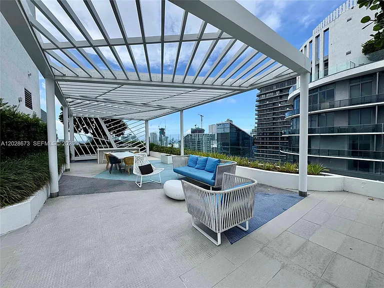 55 SW 9th St #3201 — Photo 28