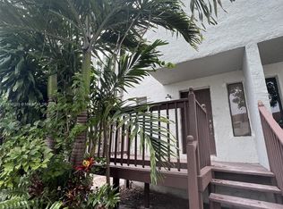 1901 NW South River Dr APT 43E, Miami, FL 33125