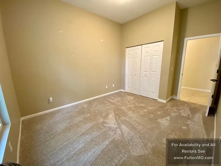 821 Court St #A — Photo 6
