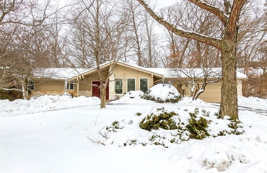 1st image of 5098 Crofton Dr