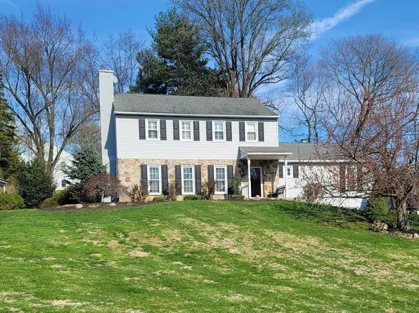 112 Red Fox Ln, Phoenixville, PA 19460