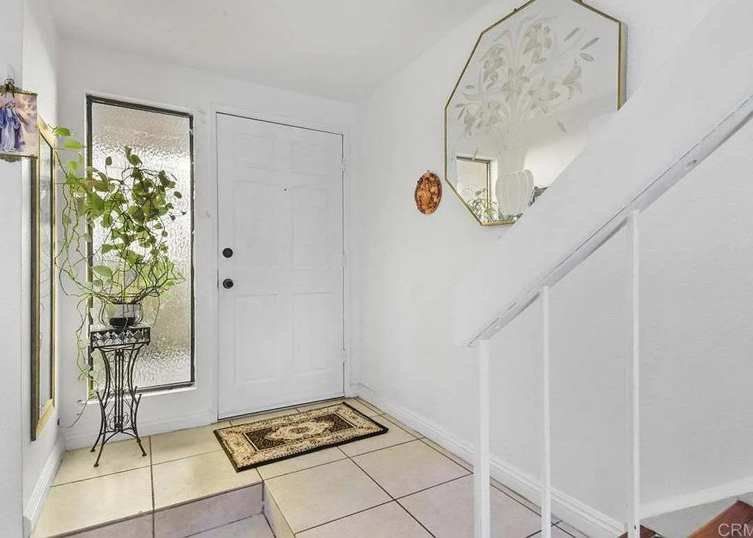 3 bed, 1386 sqft, $3,800 — Photo 4