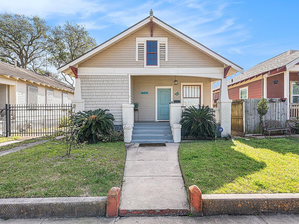 1st image of 4419 Avenue Q 1/2