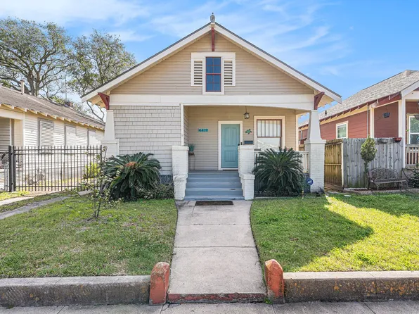 4419 Avenue Q 1/2, Galveston, TX 77550