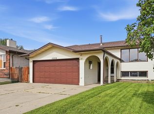 12208 146th Ave NW, Edmonton, AB T5X 4X6