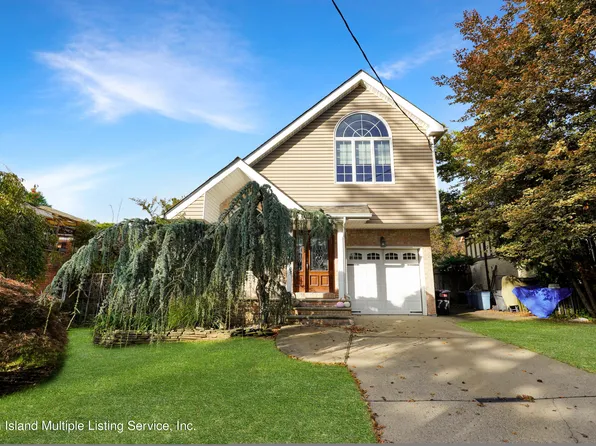 776 Craig Ave, Staten Island, NY 10307