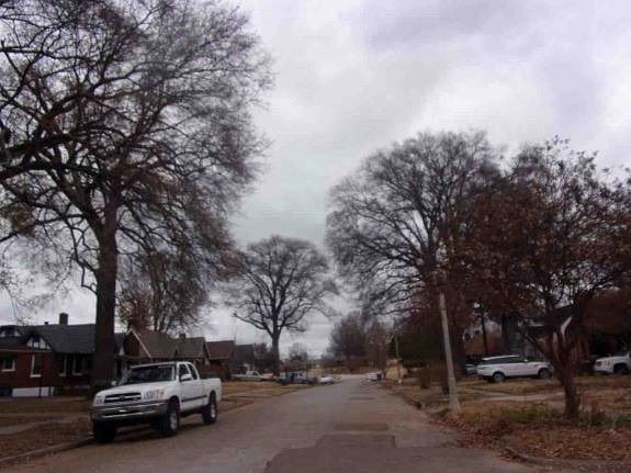 Exterior Neighborhood (street photo)