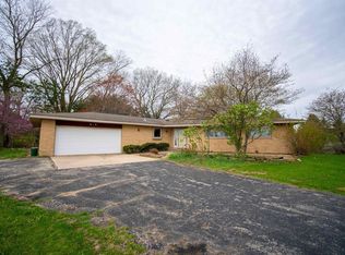 2972 Bailey Rd, Sun Prairie, WI 53590