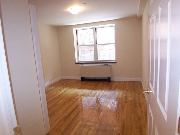 3rd image of 29 Cooper St APT 3A