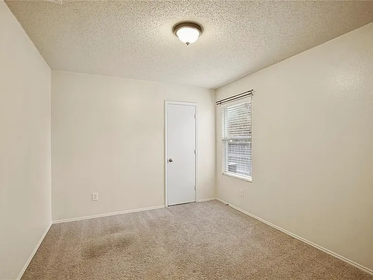 9973 George Washington Dr — Photo 19