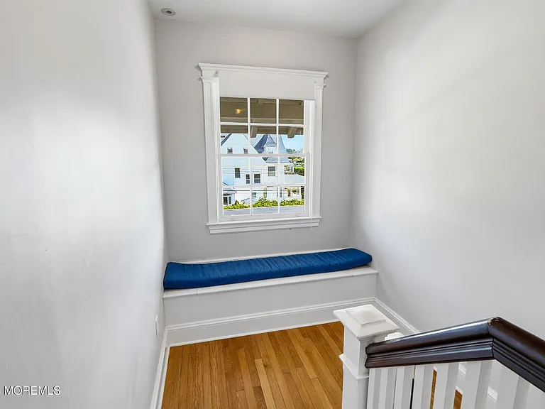 125 Cedar Ave — Photo 51