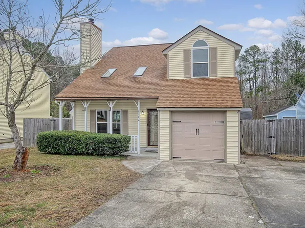 8142 Honeysuckle Lake Dr, North Charleston, SC 29420