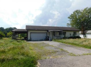 6138 Antrim St, Elyria, OH 44035